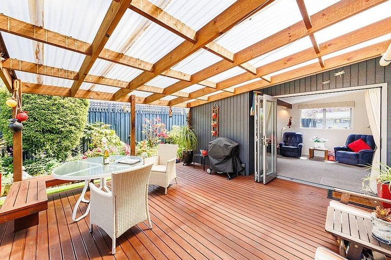 Photo of property in 3 Geraldine Crescent, Cloverlea, Palmerston North, 4412