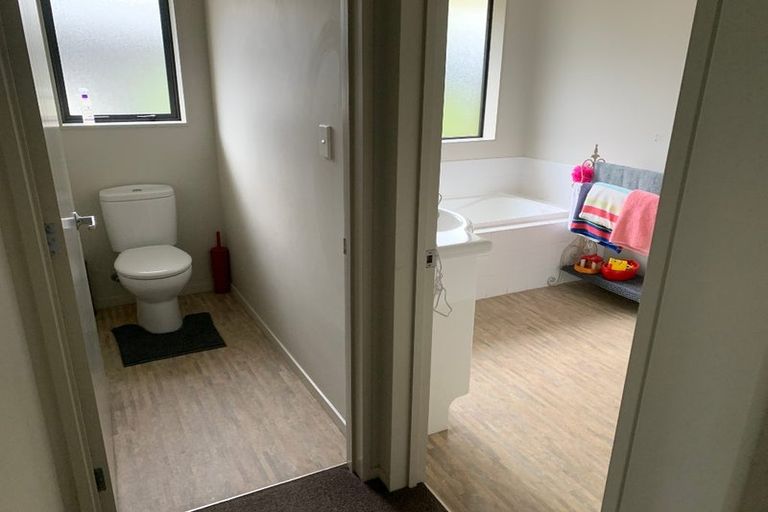 Photo of property in 6 Tui Drive, Picton, 7220