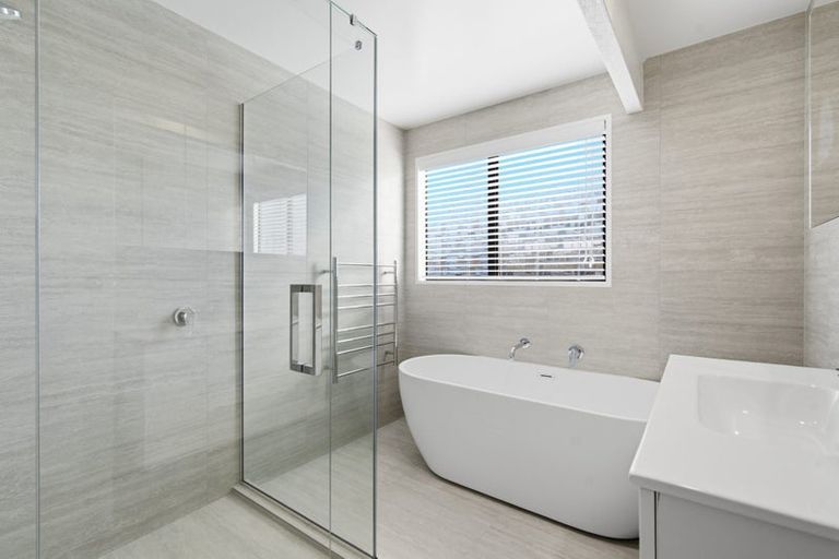 Photo of property in 23 Cowes Street, Avondale, Christchurch, 8061