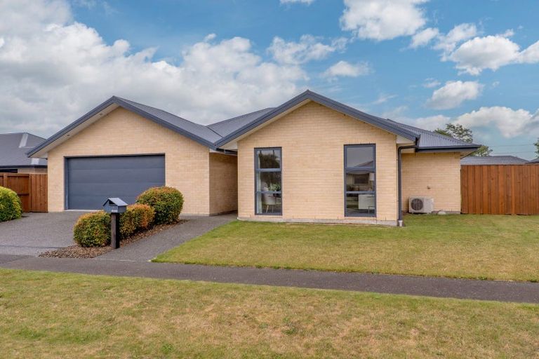 Photo of property in 9 Cressy Place, Darfield, 7510