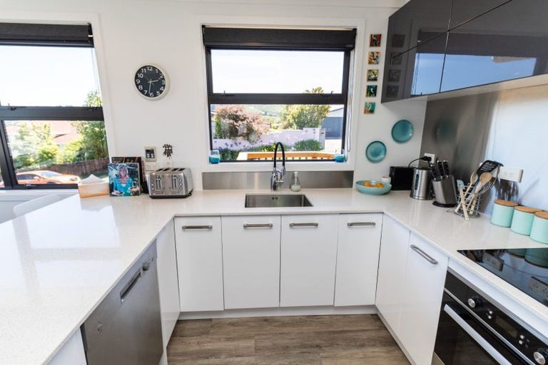 Photo of property in 24 Taieri Crescent, Kelson, Lower Hutt, 5010