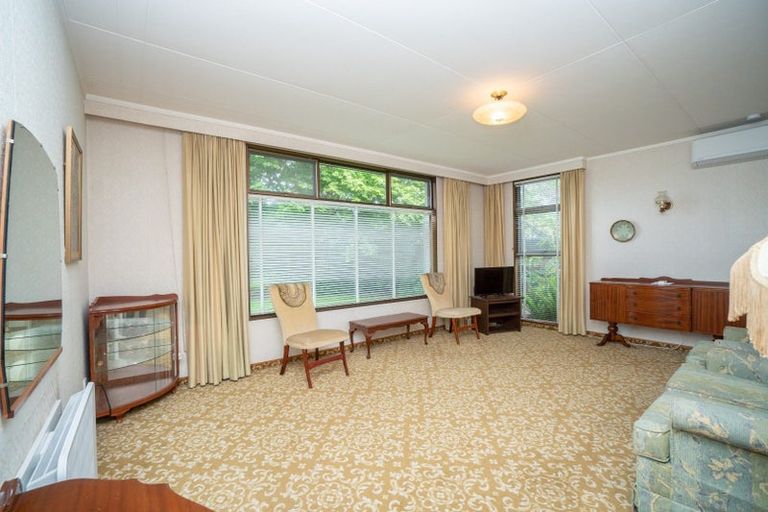 Photo of property in 19 Fitzroy Street, Terrace End, Palmerston North, 4410