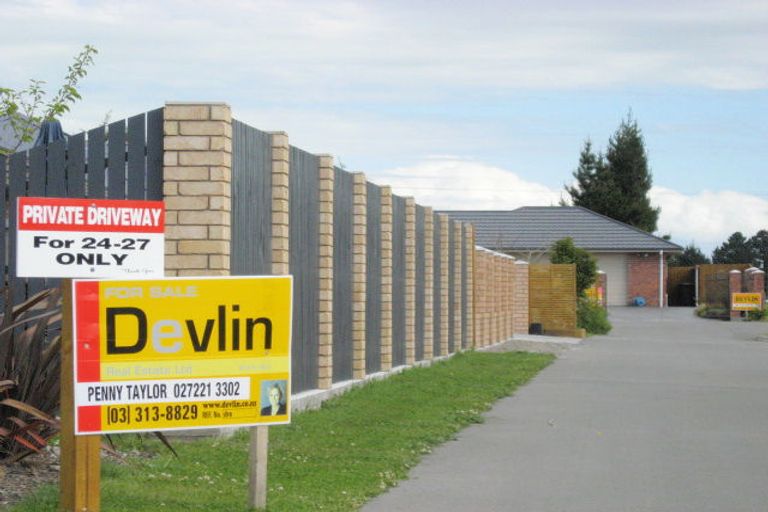 Photo of property in 24 Parkinson Place, Woodend, 7610