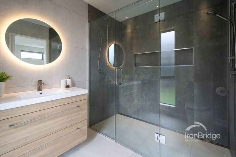 Photo of property in 32 Mills Road, Marshland, Christchurch, 8051