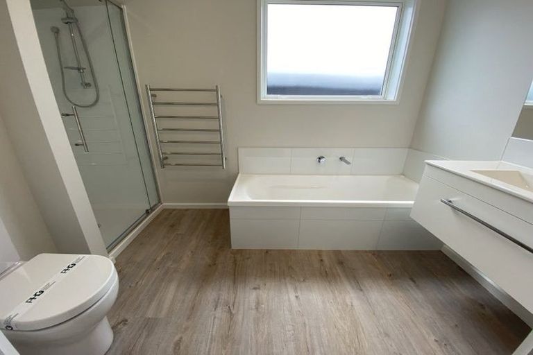 Photo of property in 8 Manhattan Crescent, Papamoa, 3118