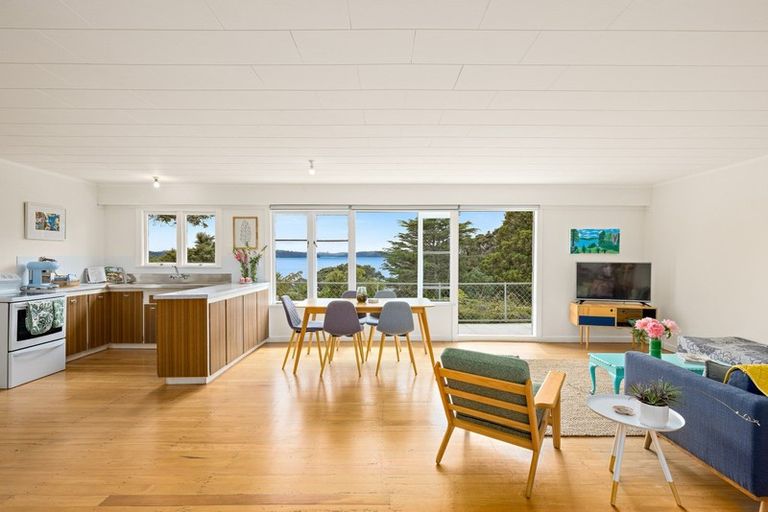 Photo of property in 9 Ferndale Drive, Snells Beach, 0920