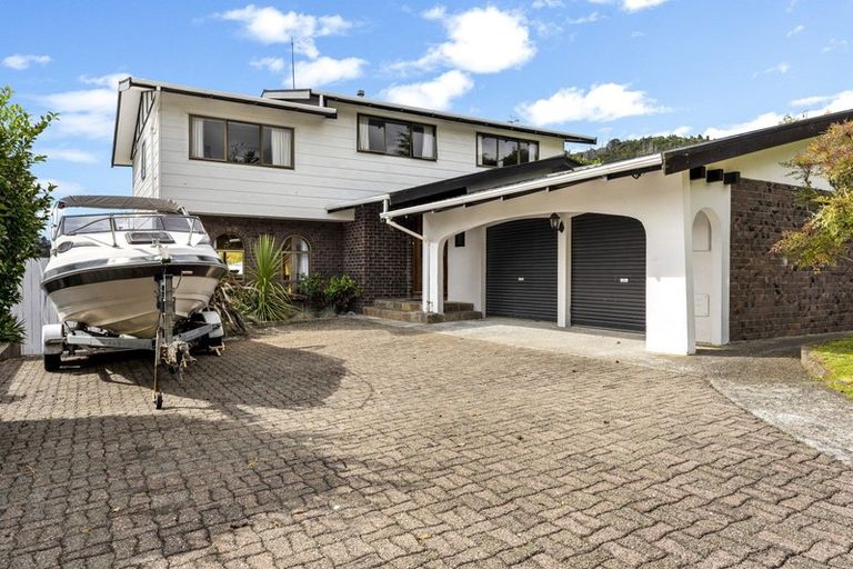 Photo of property in 21 Dalton Grove, Stokes Valley, Lower Hutt, 5019