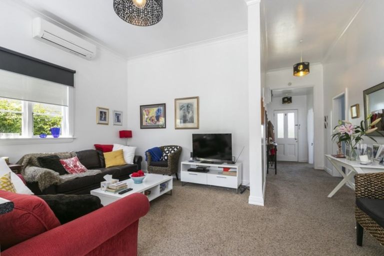 Photo of property in 45 Connolly Street, Boulcott, Lower Hutt, 5010