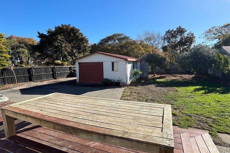 Photo of property in 128 Lonsdale Street, New Brighton, Christchurch, 8083