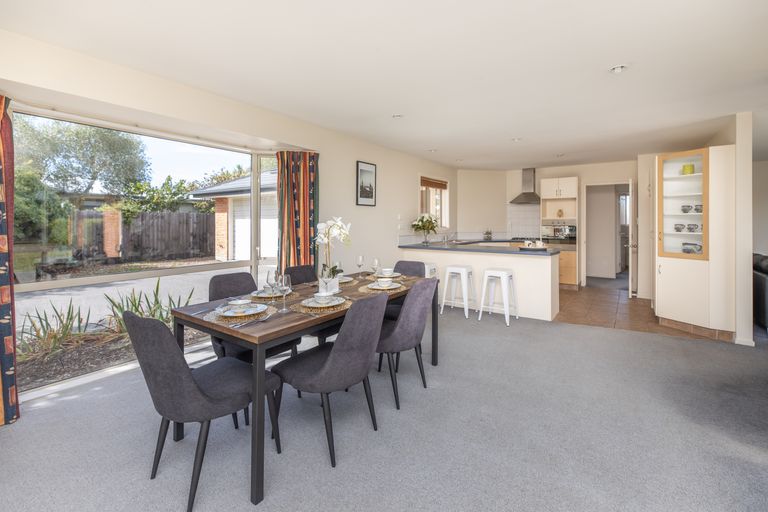 Photo of property in 8 Mondrian Lane, Rolleston, 7614