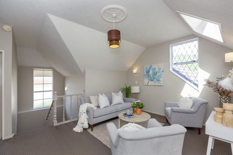 Photo of property in 34 Awanui Drive, Waikanae, 5036