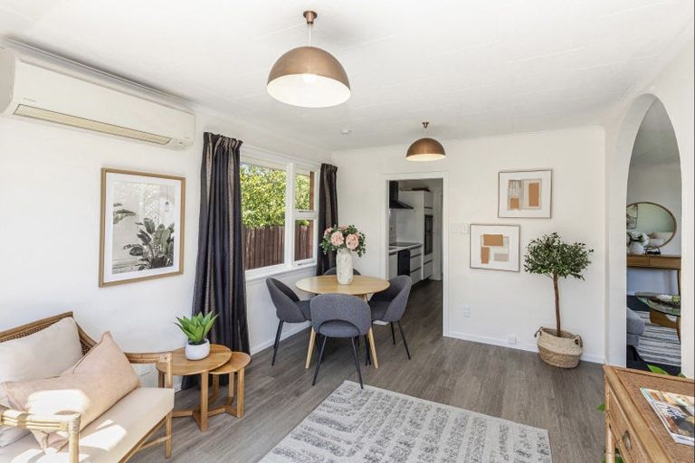 Photo of property in 18 Hurunui Street, Cracroft, Christchurch, 8025