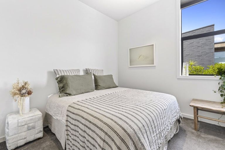 Photo of property in 26 Stackbrae Avenue, Wanaka, 9305