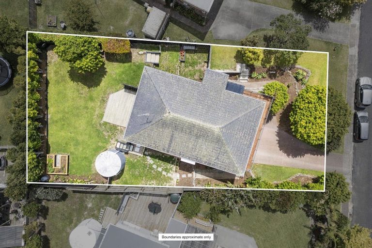 Photo of property in 8 Rakino Avenue, Manly, Whangaparaoa, 0930