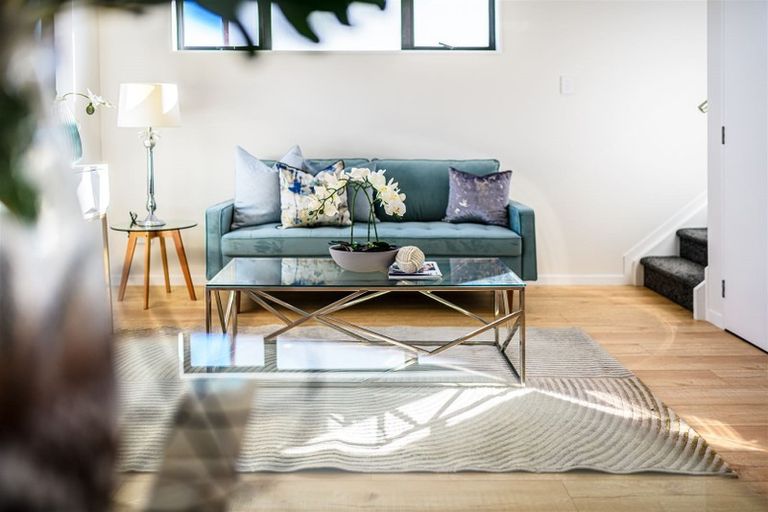 Photo of property in 3/6 Kereru Street, Henderson, Auckland, 0612