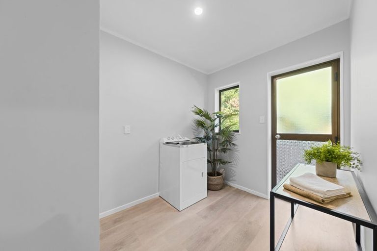 Photo of property in 9 Te Whena Place, Waitara, 4320