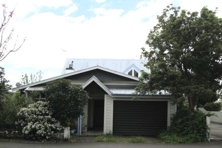 Photo of property in 77 Halifax Street East, The Wood, Nelson, 7010