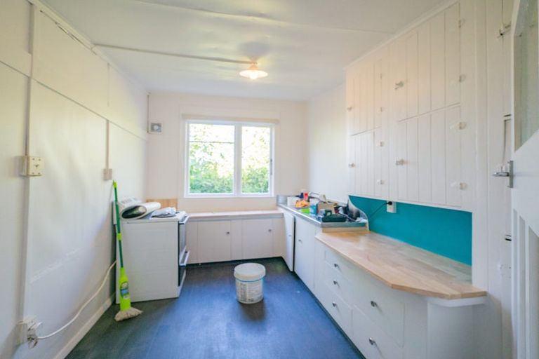 Photo of property in 76 South Road, The Glen, Dunedin, 9011