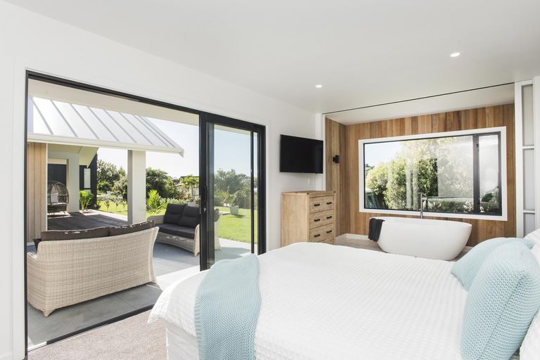 Photo of property in 13 Beach Cove, Wainui, Gisborne, 4010