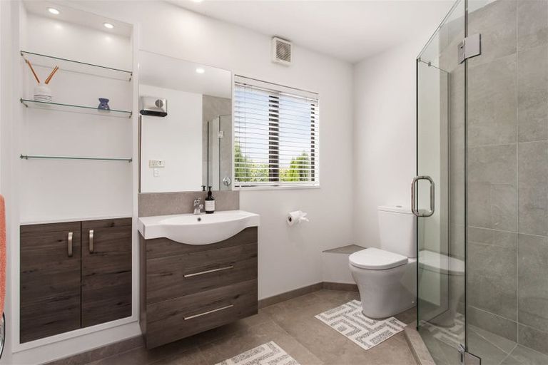 Photo of property in 77a Watford Street, Strowan, Christchurch, 8052