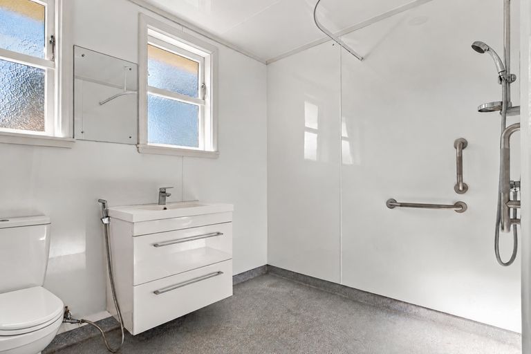 Photo of property in 4 Elizabeth Street, Cambridge, 3434