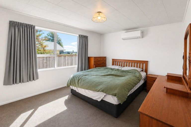 Photo of property in 4 Jade Place, Bell Block, New Plymouth, 4312