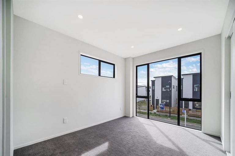 Photo of property in 49 Opoka Street, Papakura, 2110