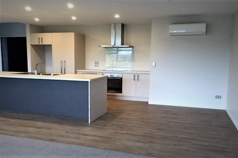 Photo of property in 11 Bellbird Lane, Marshland, Christchurch, 8083