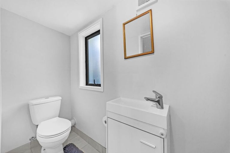 Photo of property in 7 James Place, Opaheke, Papakura, 2113