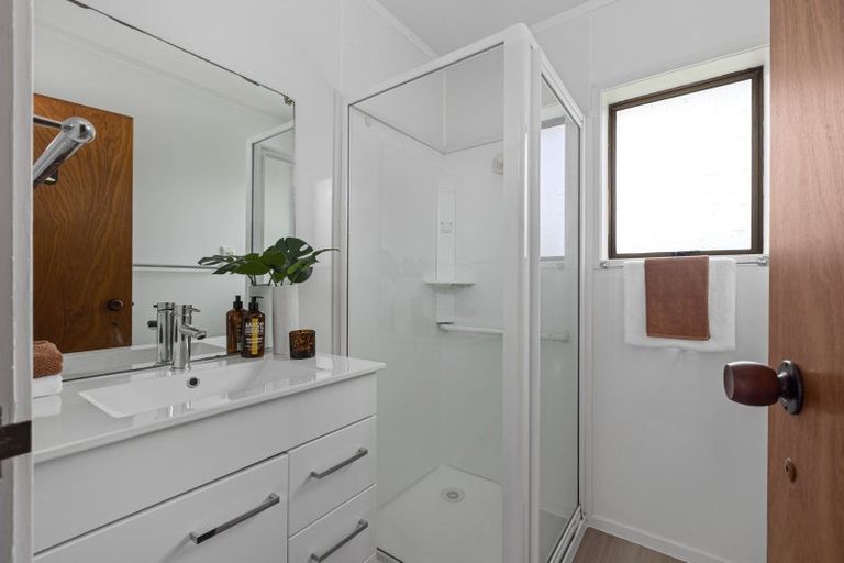 Photo of property in 3/3 Manuka Street, Orewa, 0931