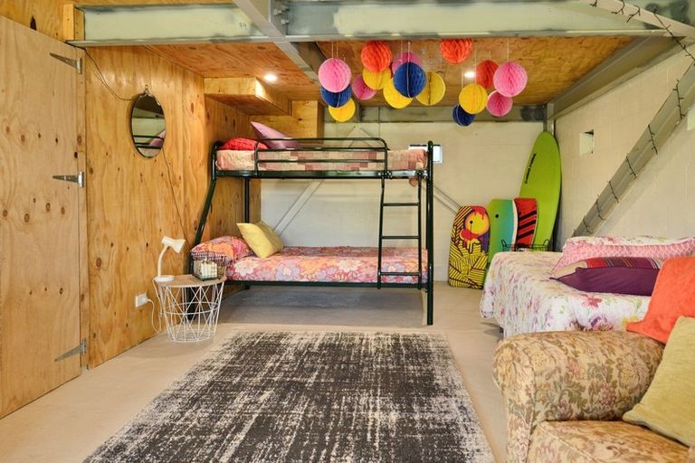 Photo of property in 18 Kahawai Street, Mahia, 4198