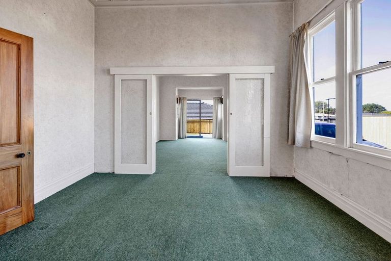 Photo of property in 6 Atea Place, Hawera, 4610