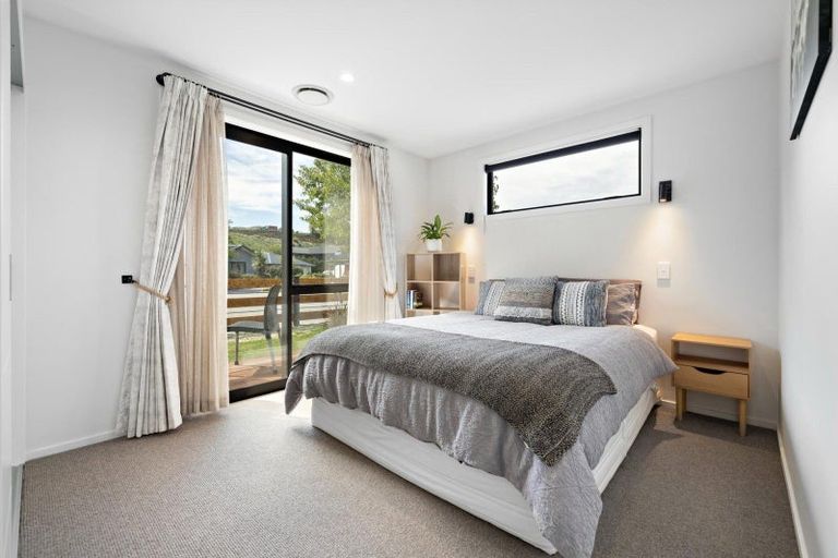 Photo of property in 2 Mulbury Way, Lower Shotover, Queenstown, 9304