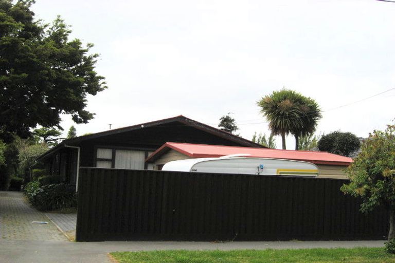 Photo of property in 22 Wayside Avenue, Burnside, Christchurch, 8053