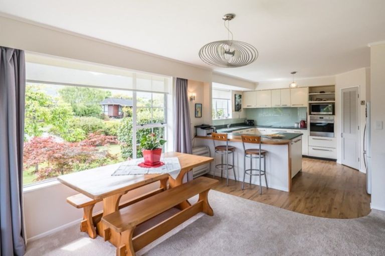 Photo of property in 22 Awanui Drive, Waikanae, 5036