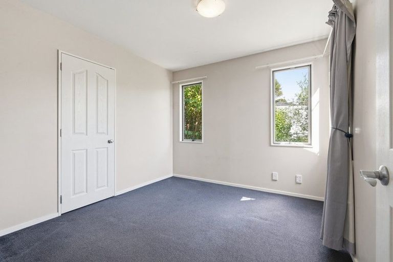 Photo of property in 41a Palliser Lane, Browns Bay, Auckland, 0632