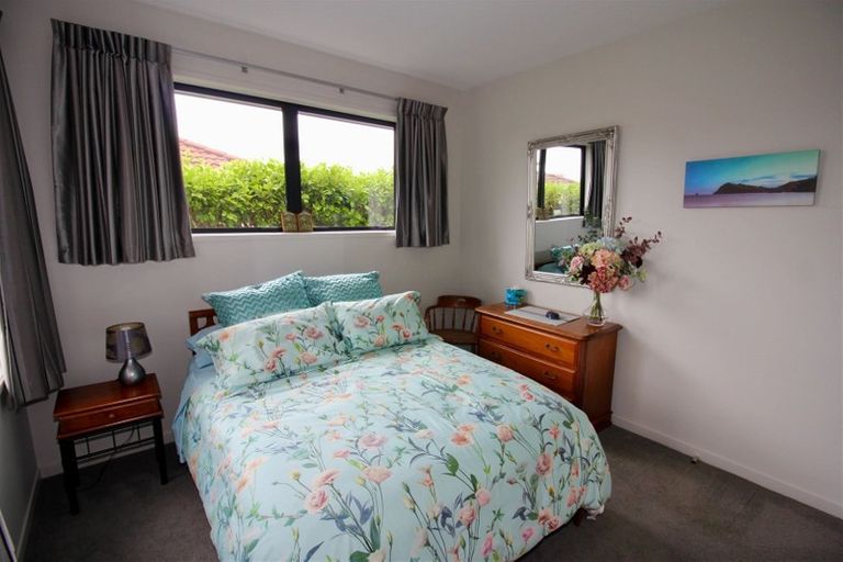 Photo of property in 8 Sara Way, Whitianga, 3510