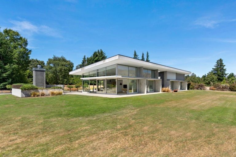 Photo of property in 311 Beacon Point Road, Wanaka, 9305