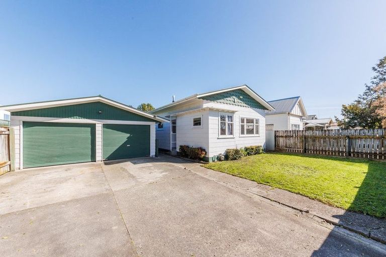 Photo of property in 22 Worcester Street, West End, Palmerston North, 4410