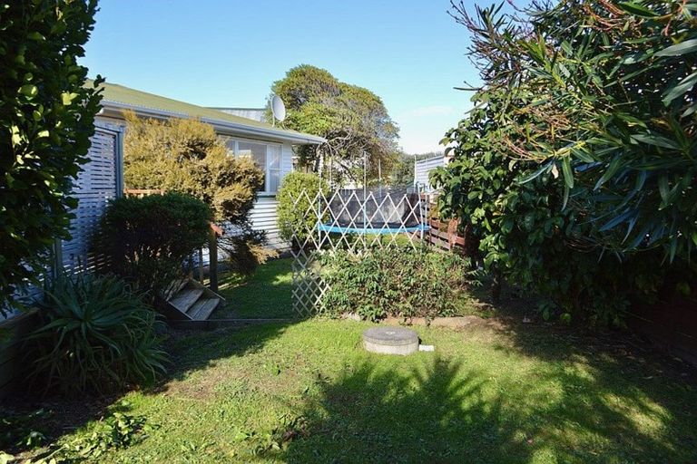 Photo of property in 5 Waerenga Road, Otaki, 5512