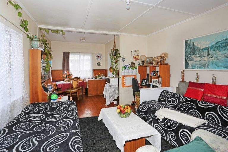 Photo of property in 31 Beatty Road, Pukekohe, 2120