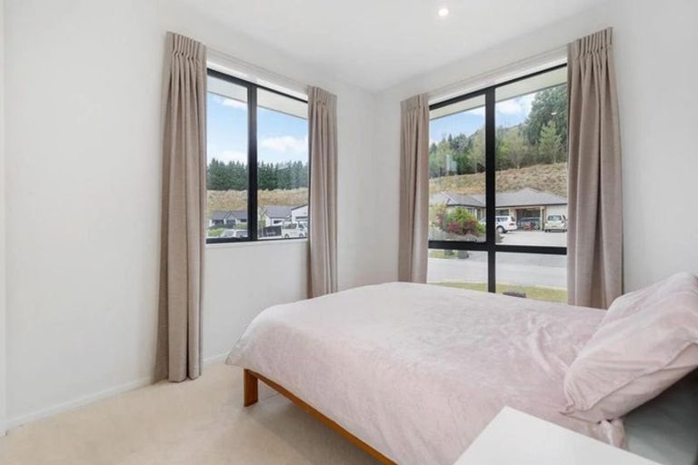 Photo of property in 61 Risinghurst Terrace, Lower Shotover, Queenstown, 9304