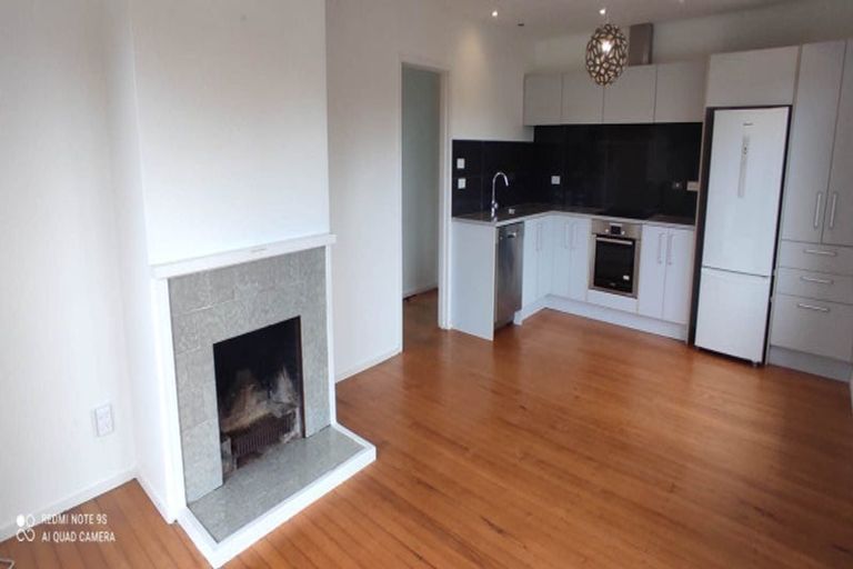 Photo of property in 1/39 Lancaster Road, Beach Haven, Auckland, 0626