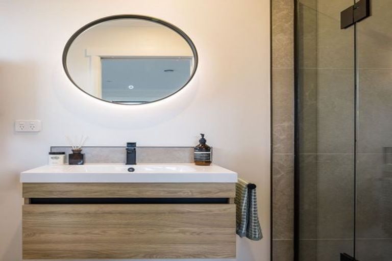 Photo of property in 2d Chedworth Avenue, Chedworth, Hamilton, 3210