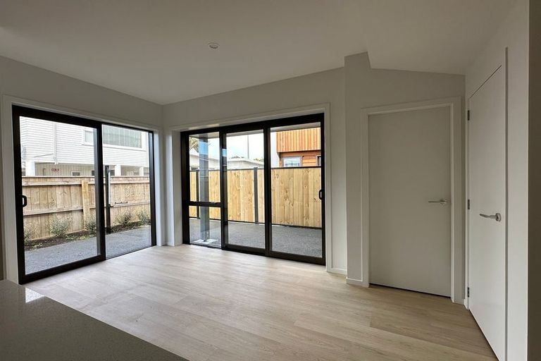 Photo of property in 1 Myrtle Street, Hutt Central, Lower Hutt, 5010