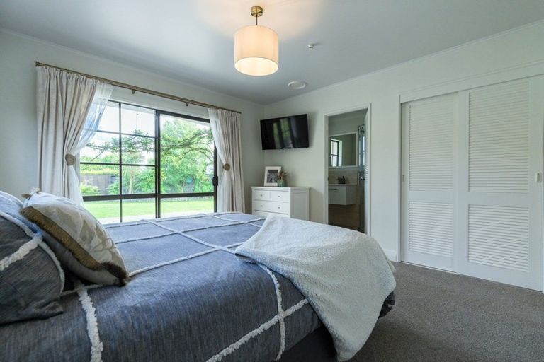 Photo of property in 71b Hall Street, Cambridge, 3434