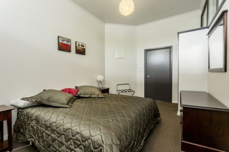 Photo of property in 6 Charlemont Street East, Ranfurly, 9332