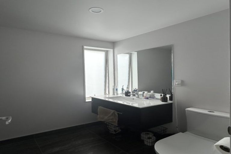 Photo of property in 3/30 Pirie Street, Mount Victoria, Wellington, 6011