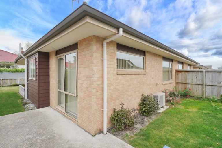 Photo of property in 3 Reeves Road, Rangiora, 7400