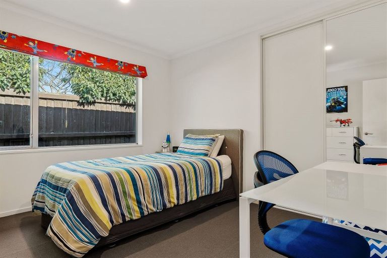 Photo of property in 23 Six Silvers Avenue, Halswell, Christchurch, 8025